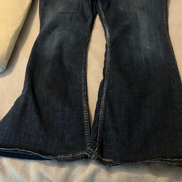 Levi’s superlow 524 dark rinse/wash jeans size 17 bootcut baggy relaxed casual - Picture 10 of 14